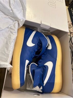 Nike Men’s Royal Blue Sneakers with White Swoosh and Gum Sole